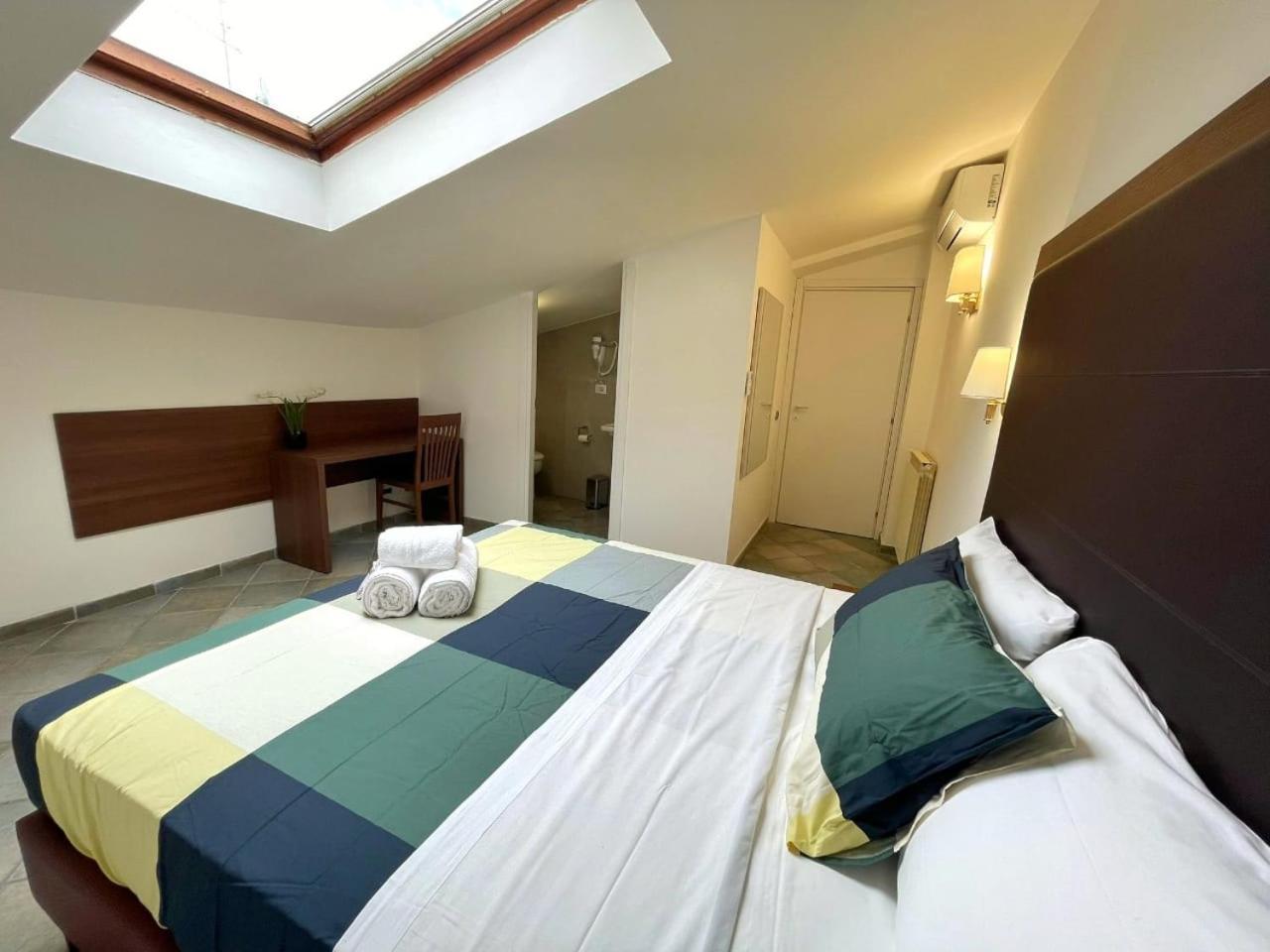Attic Garden Hotell Rom Exteriör bild