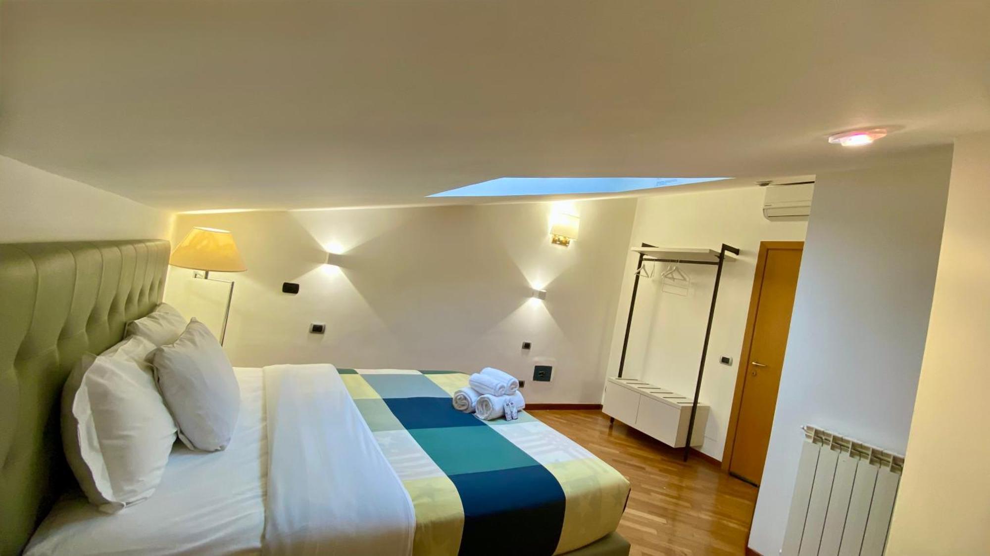 Attic Garden Hotell Rom Exteriör bild